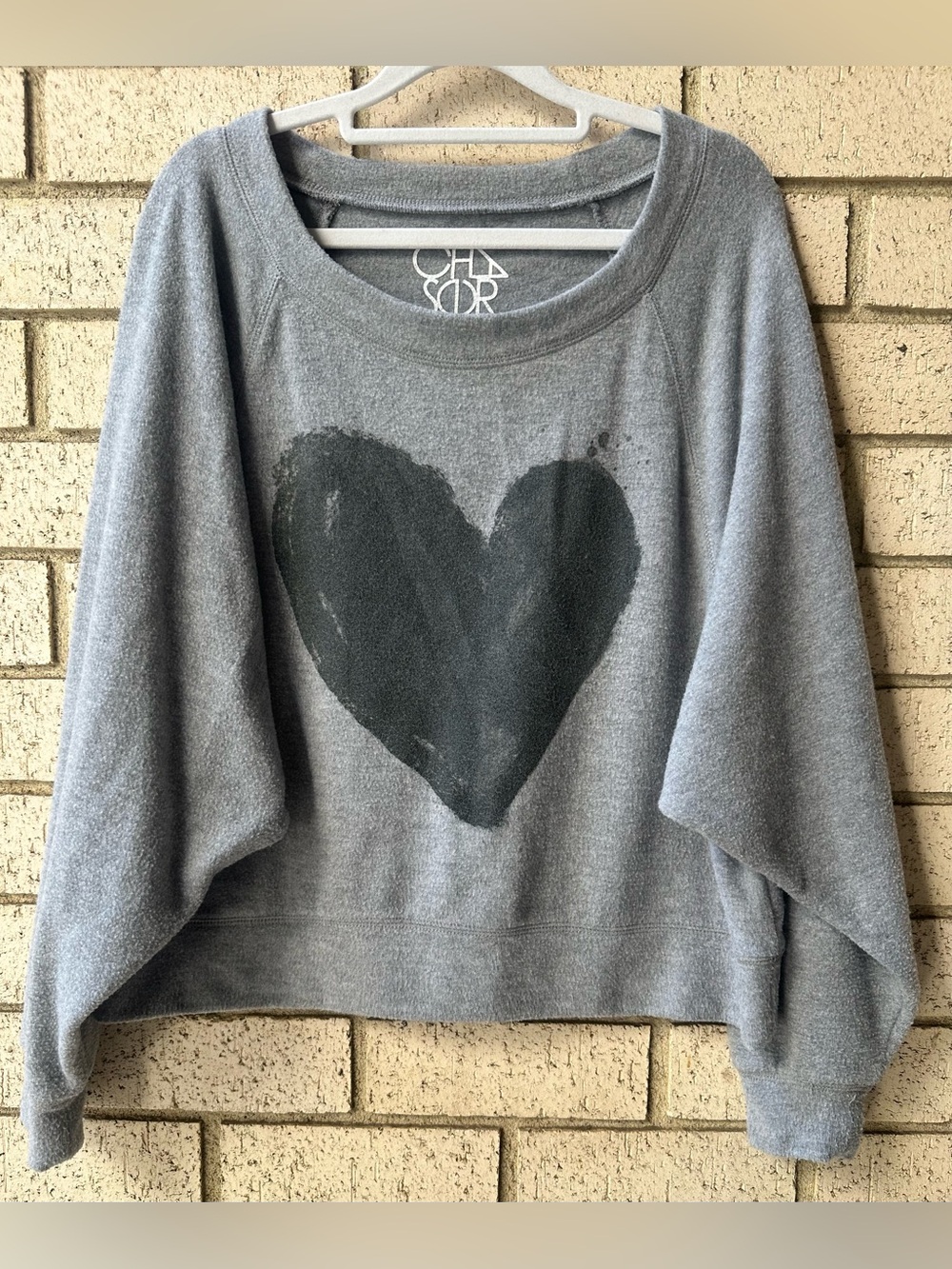 CHASER WOMEN’S SWEATSHIRT